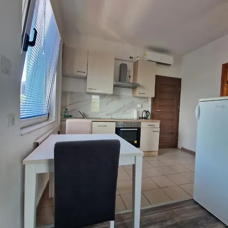 Apartment Barka *