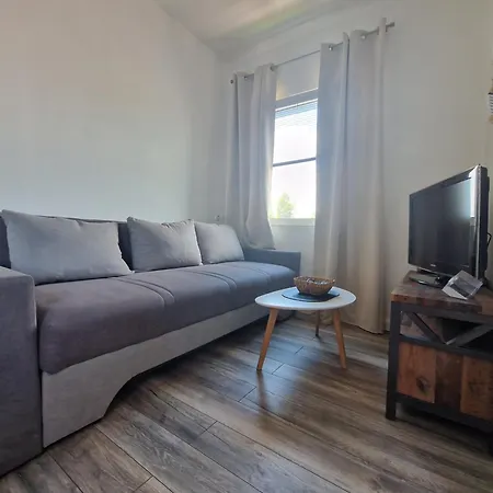 Apartment Barka *